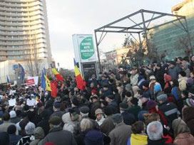 Suriye´deki olaylara ´tabutlu´ protesto