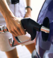 Benzin fiyatlarında 'büyük oyun' iddiası