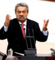 Kamer Genç: Böyle geri zekalı kafa olur mu?