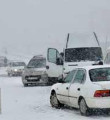 Kartalkaya'da kar: Birçok araç mahsur kaldı