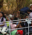 Myanmar'da 2 cami ve 50 ev kundaklandı
