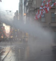 Taksim'deki olaylar esnafa kepenk kapattırdı