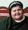 Tedavi olamayan Gazzeli kız 127 kilo oldu