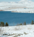 Çuğun Baraj Gölü buz tutttu
