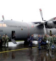 Askeri uçaklar tahliye için Libya'da