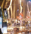 Başbakan Erdoğan'ın evine 3 bin kişiyle baskın