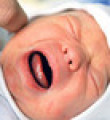 Bebeğin çok ağlaması davranış bozukluğunun habercisi