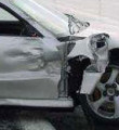 Bursa'da otomobil uçtu: 2 yaralı