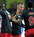 Eredivisie'de PSV zirveyi bırakmıyor