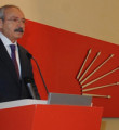 Kılıçdaroğlu: Başbakan övünmüyor, dövünüyor
