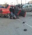 Kütahya'da 2 otomobil çarpıştı : 8 yaralı