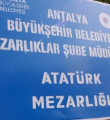 Mezarlığa Atatürk adı verildi ortalık karıştı