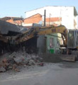 Osmangazi'de 7 kaçak ev yıkıldı