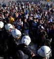 Taksim'de arbede: 13 gözaltı