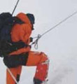 Türk dağcı zirveden düşerek öldü
